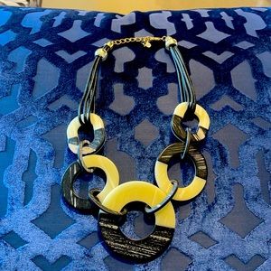 Women’s Fashion Necklace